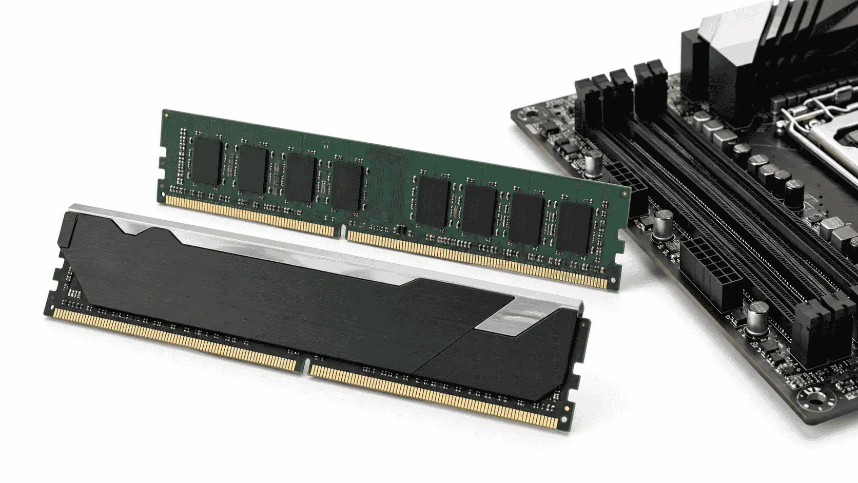 DDR RAM comparison showing DDR5 offers higher bandwidth than DDR4 memory